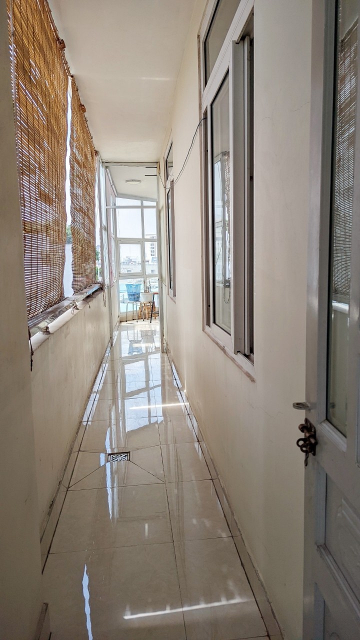 Bán căn nhà 2MT Đỗ Xuân Hợp ngang 7m dòng tiền 40tr/tháng