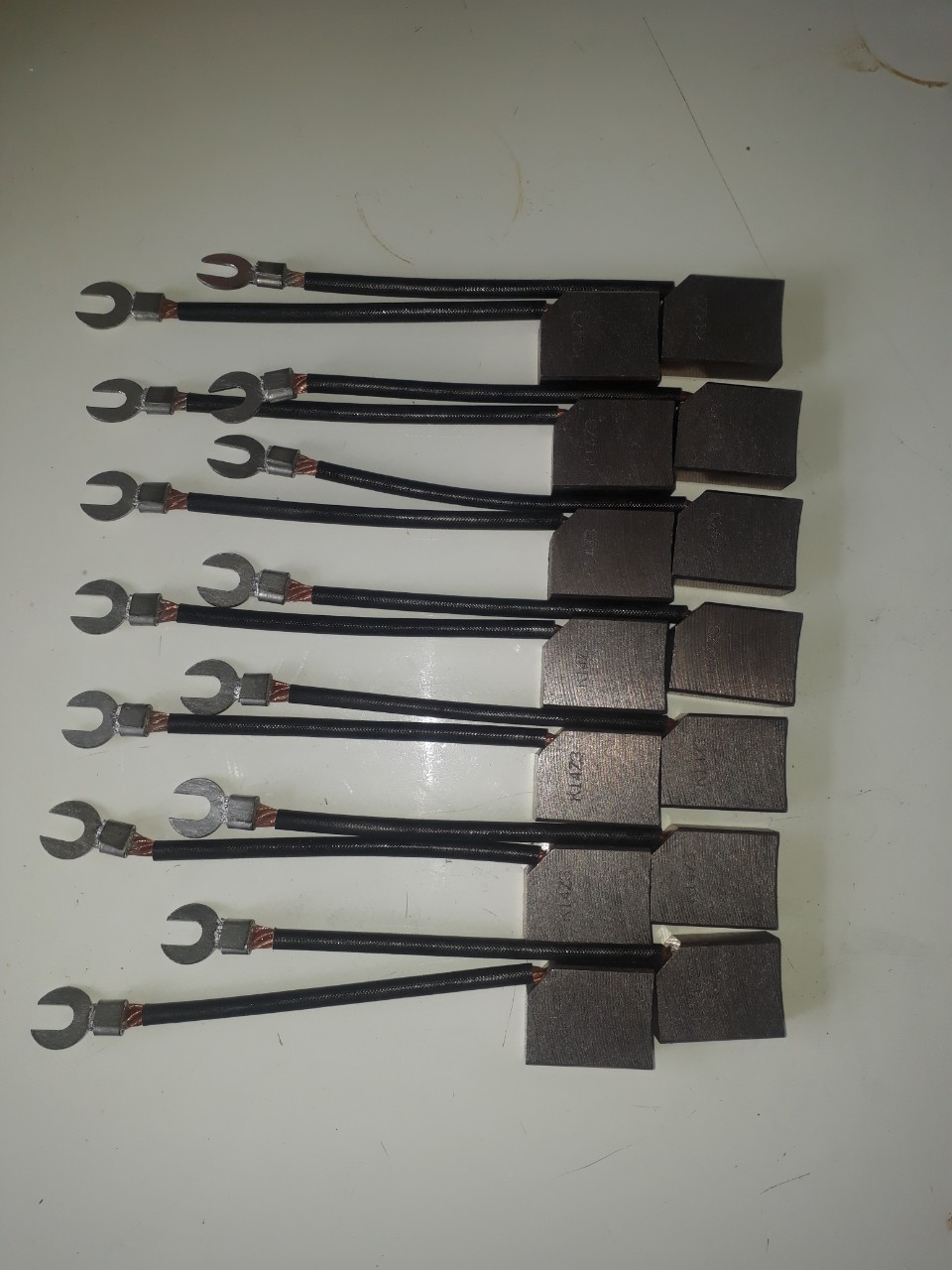 Cung cấp chổi than K14Z3, NCC634, E49, E55,RC73, RE59