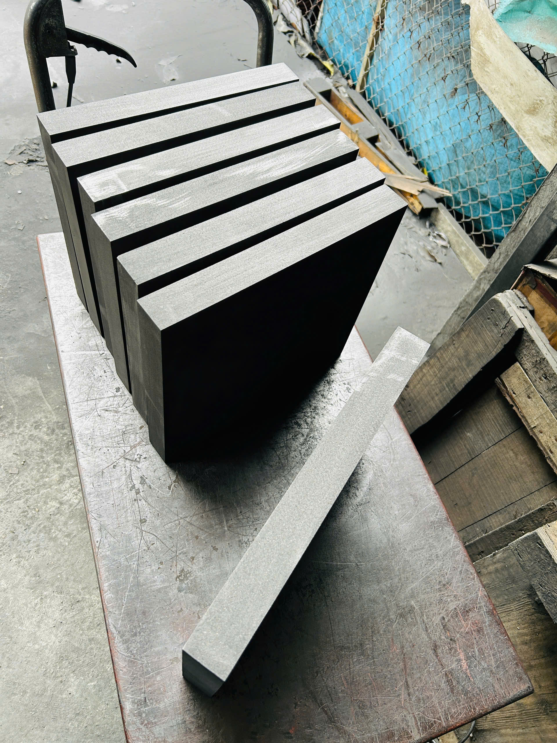 Tấm graphite siêu bền - Giúp tiết kiệm chi phí